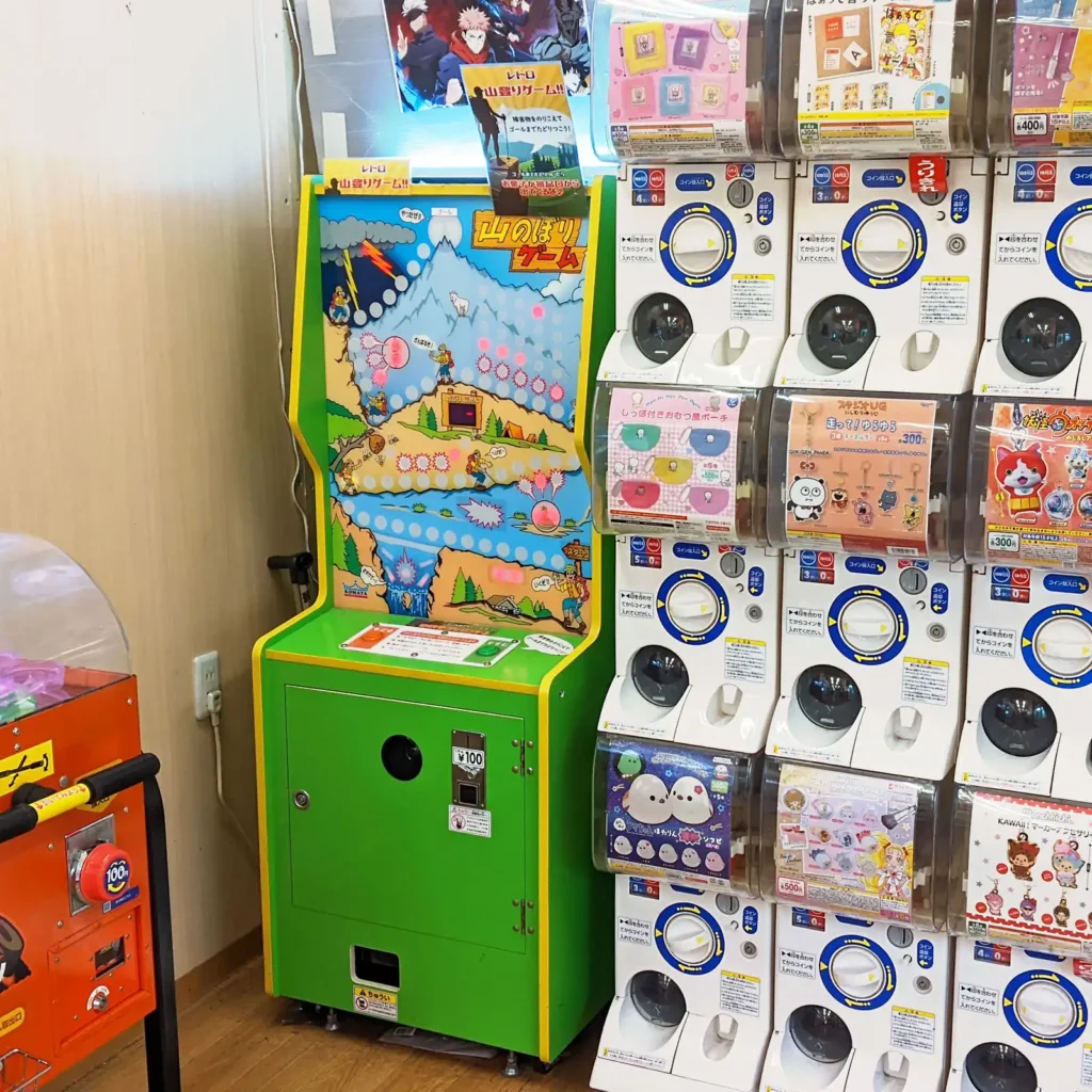 ジョイシティ カプセルランド 駒川店の山のぼりゲーム